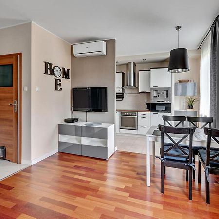 グダニスクApartament Pod Trzema Niebieskimi Kaczoramiアパートメント エクステリア 写真