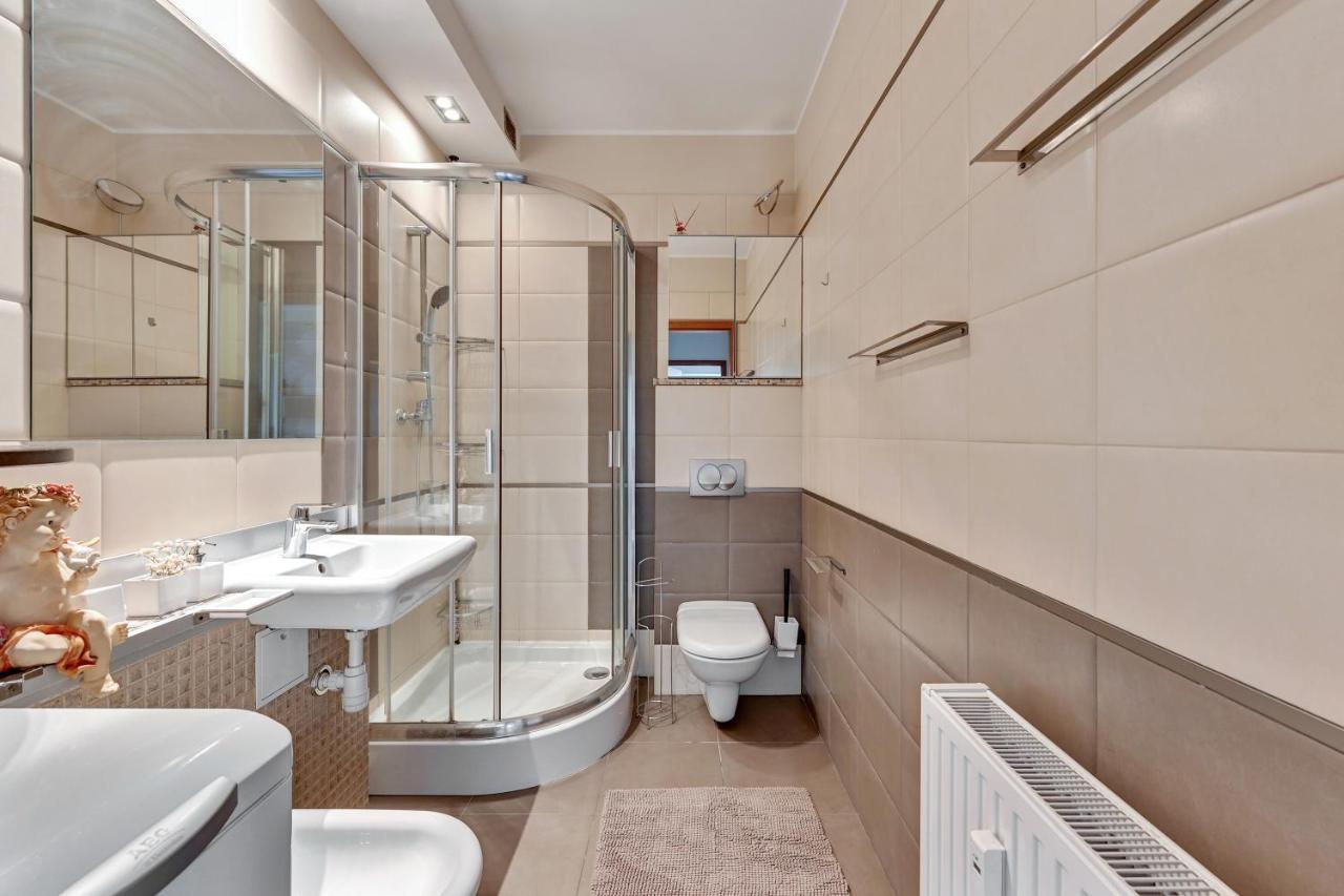 グダニスクApartament Pod Trzema Niebieskimi Kaczoramiアパートメント エクステリア 写真